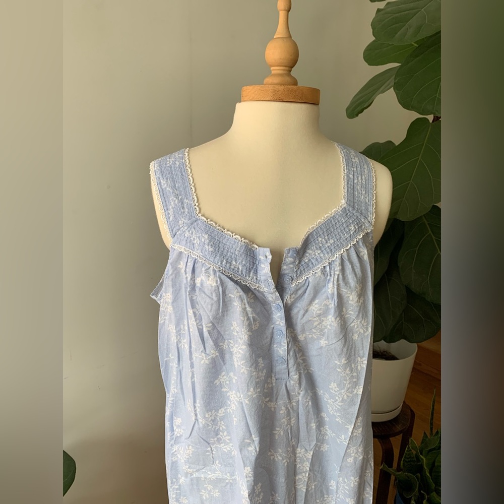 True Vintage light weight blue cotton dress
